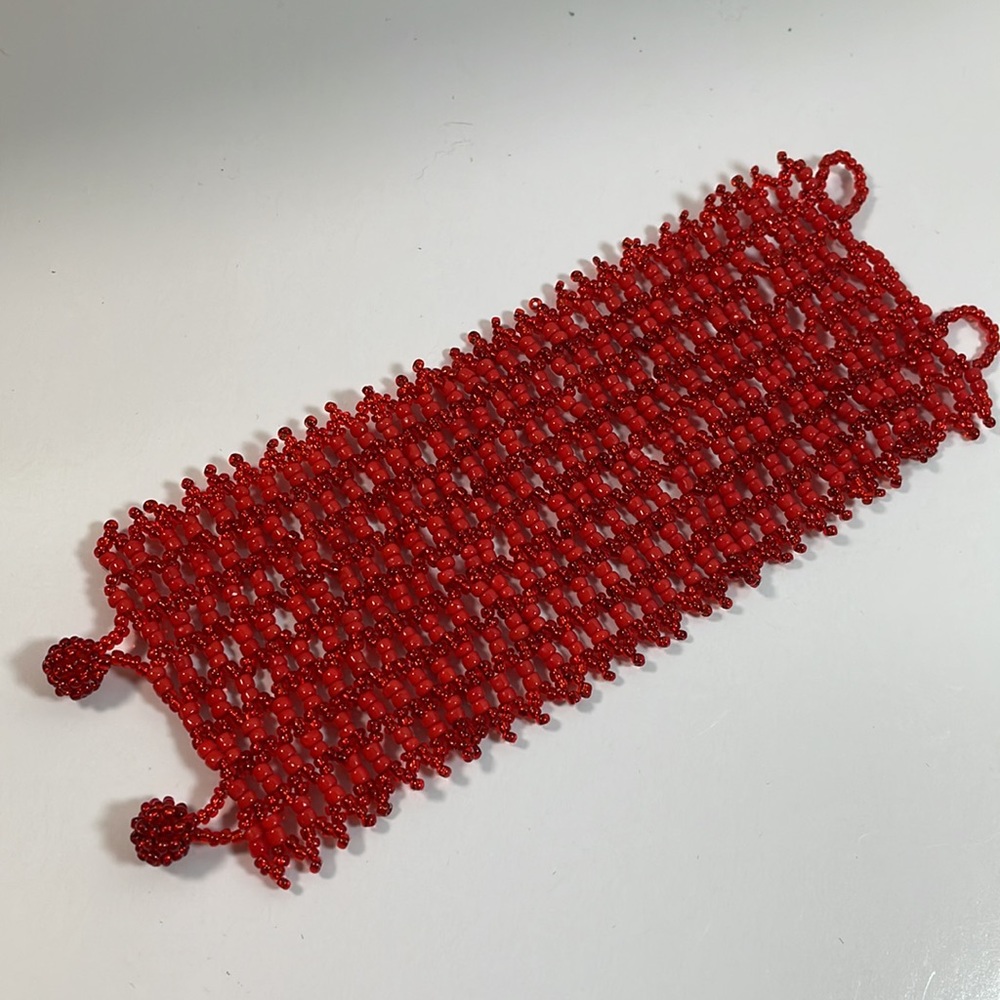 Small Glass Beads Hand Crafted Wide Red Diamond Pattern bracelet w buttons